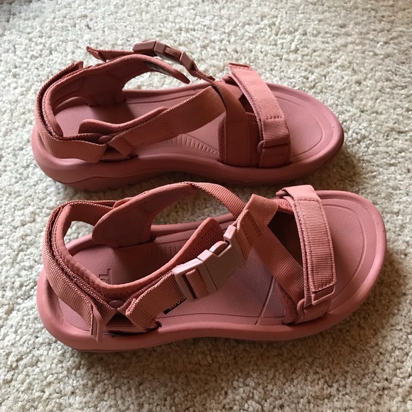 Teva Hurricane Verge Sandal in Aragon - Picture 6 of 9